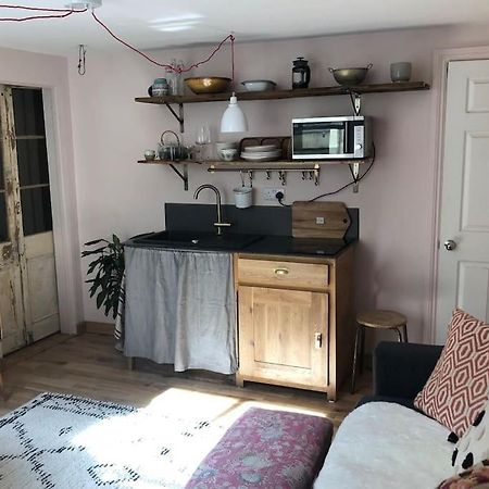 Ferienwohnung Beautiful, Well Positioned Flat In Clifton Wood Bristol Exterior foto